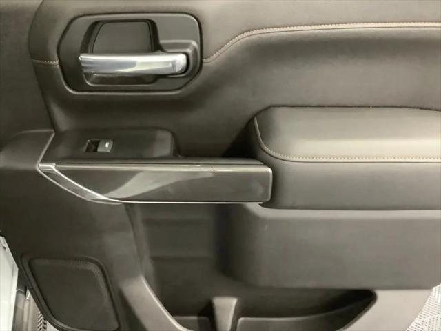 2022 GMC Sierra 1500 Limited 4WD Crew Cab Short Box AT4
