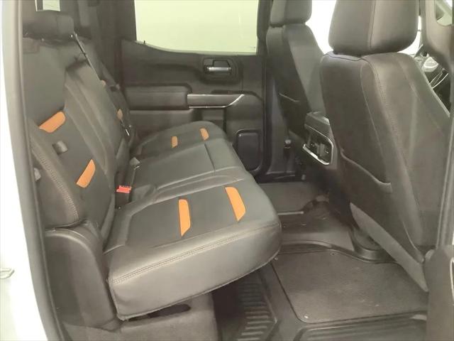 2022 GMC Sierra 1500 Limited 4WD Crew Cab Short Box AT4