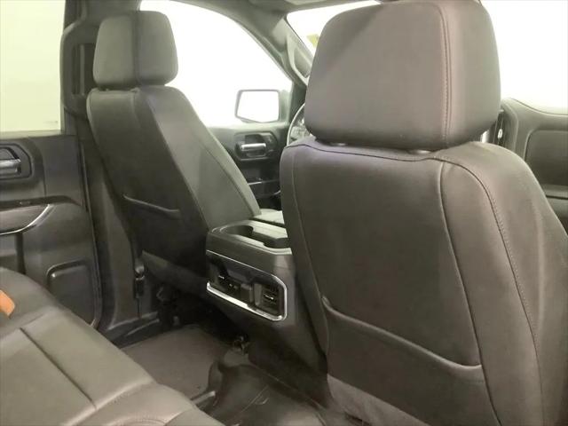 2022 GMC Sierra 1500 Limited 4WD Crew Cab Short Box AT4