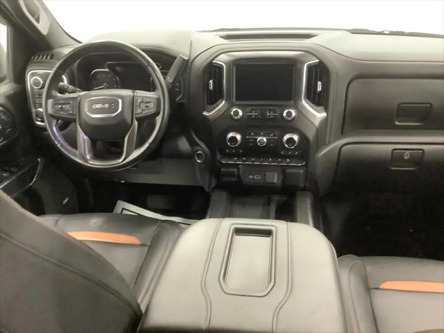 2022 GMC Sierra 1500 Limited 4WD Crew Cab Short Box AT4
