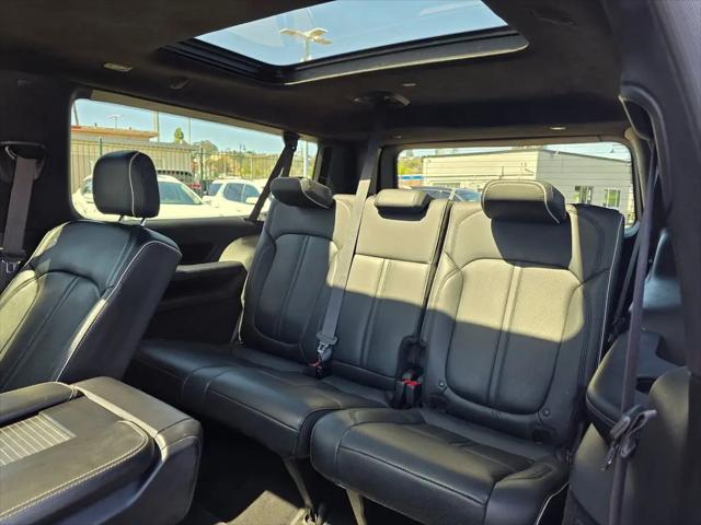 2024 Jeep Grand Wagoneer L Series II 4x4