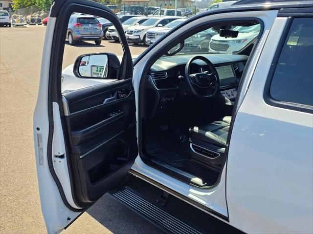 2024 Jeep Grand Wagoneer L Series II 4x4