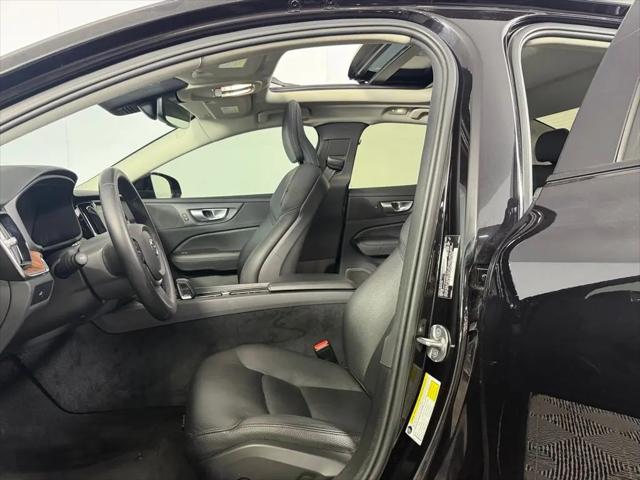 2025 Volvo S60 B5 Plus
