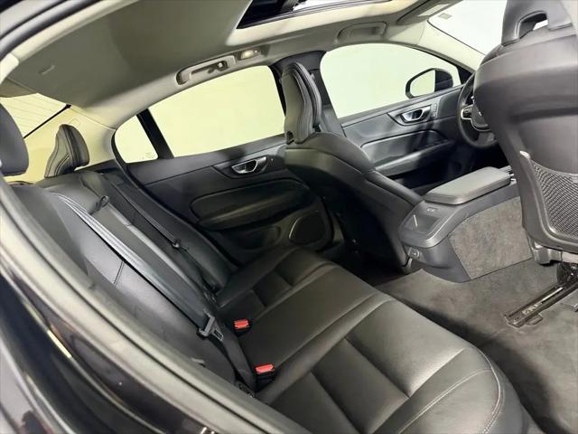 2025 Volvo S60 B5 Plus