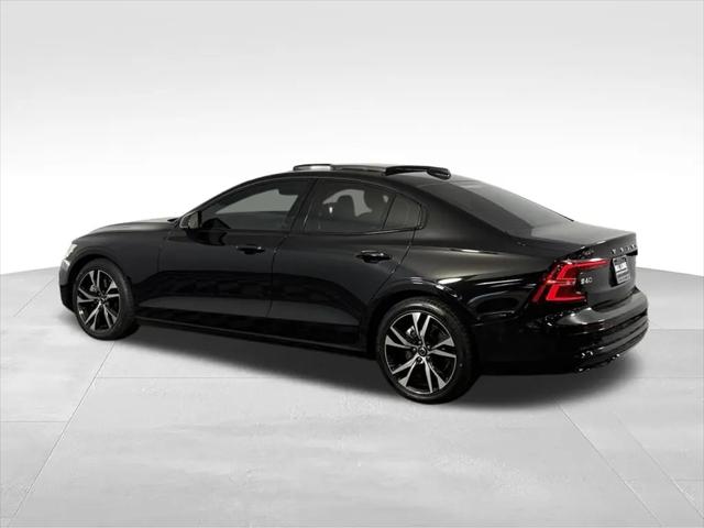 2025 Volvo S60 B5 Plus