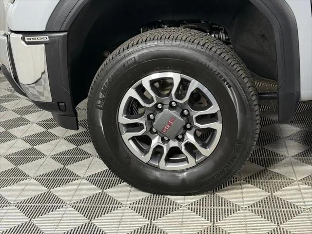 2025 GMC Sierra 3500HD Crew Cab, Standard Bed, SLE, 4WD