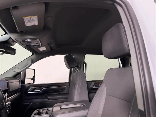 2025 GMC Sierra 3500HD Crew Cab, Standard Bed, SLE, 4WD