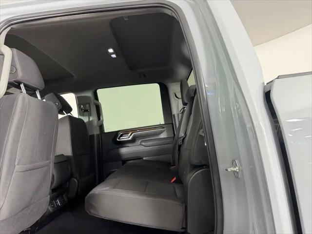 2025 GMC Sierra 3500HD Crew Cab, Standard Bed, SLE, 4WD
