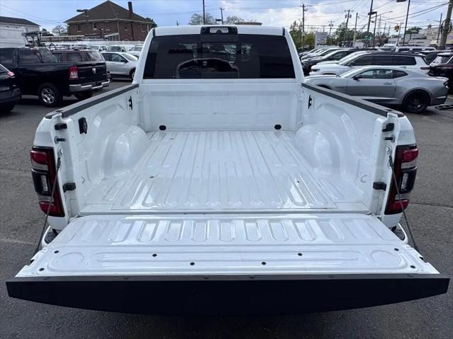2023 Ram 3500 Limited Mega Cab 4x4 6'4" Box