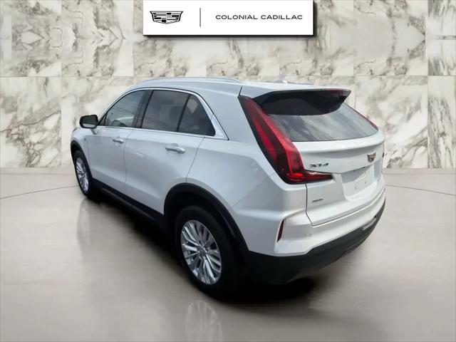 2024 Cadillac XT4 AWD Luxury
