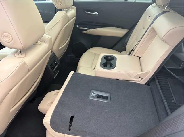 2024 Cadillac XT4 AWD Luxury