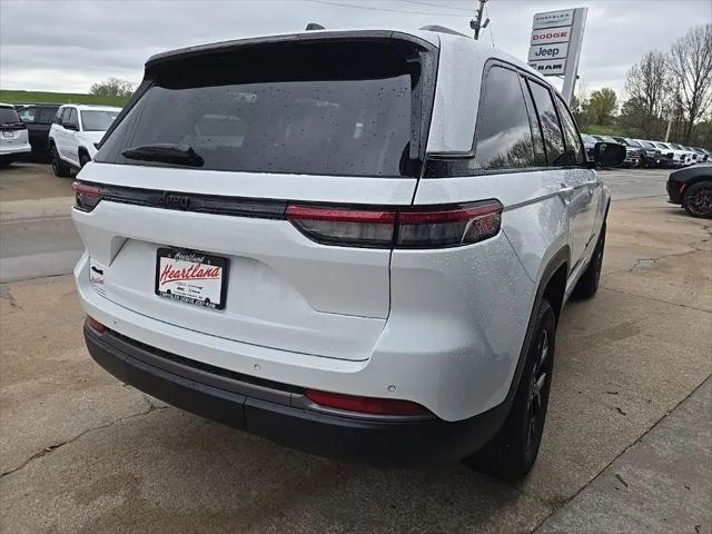 2026 Jeep Grand Cherokee Altitude 4x4