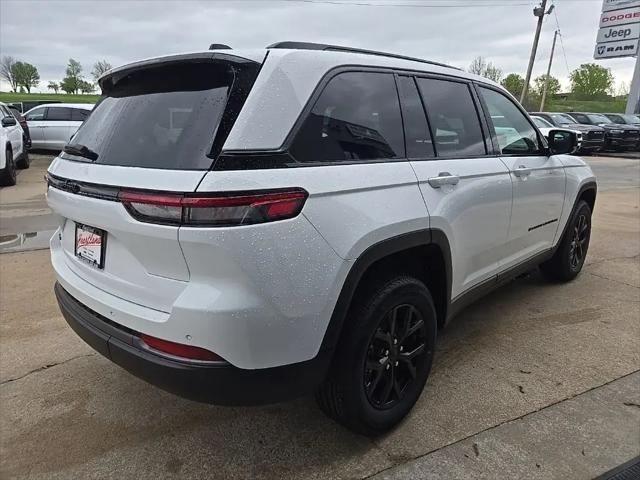 2026 Jeep Grand Cherokee Altitude 4x4