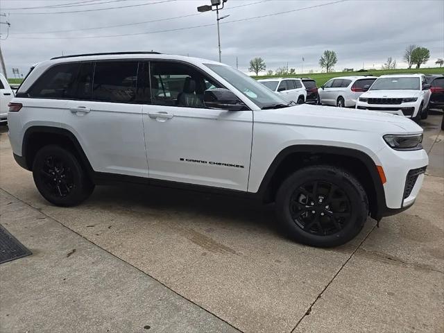 2026 Jeep Grand Cherokee Altitude 4x4