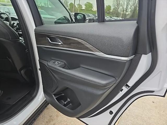 2026 Jeep Grand Cherokee Altitude 4x4