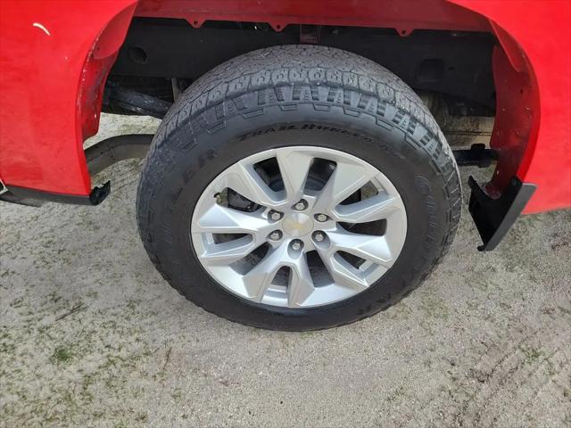 2022 Chevrolet Silverado 1500 4WD Crew Cab Short Bed Custom
