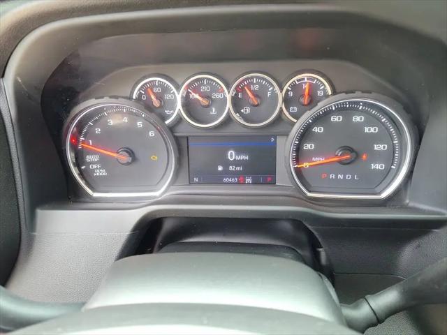 2022 Chevrolet Silverado 1500 4WD Crew Cab Short Bed Custom