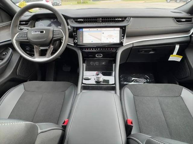 2026 Jeep Grand Cherokee L Altitude 4x4