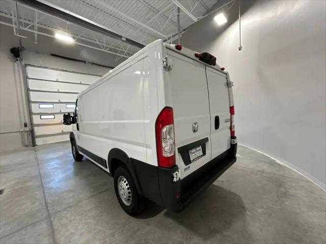 2025 Ram ProMaster 2500 Cargo Van Tradesman Low Roof 136" WB w/Pass Seat