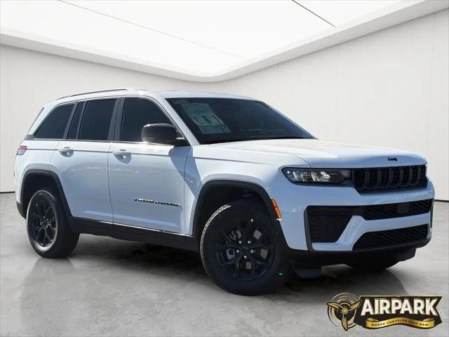 2026 Jeep Grand Cherokee Altitude 4x4