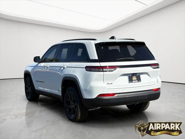 2026 Jeep Grand Cherokee Altitude 4x4