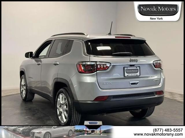 2023 Jeep Compass Latitude Lux FWD