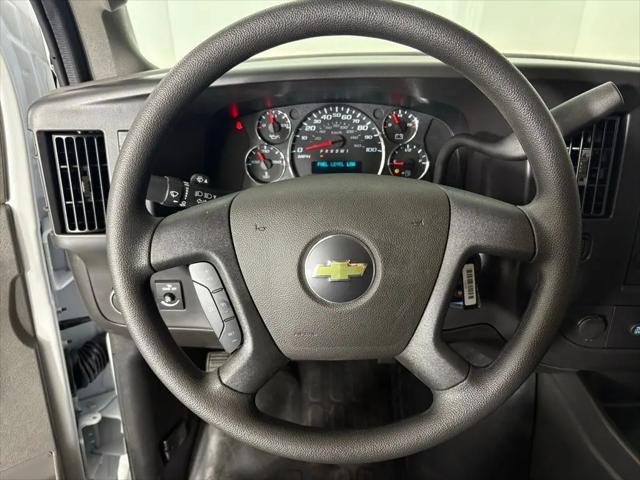 2026 Chevrolet Express Cargo Van 2500 Regular Wheelbase, WT, RWD