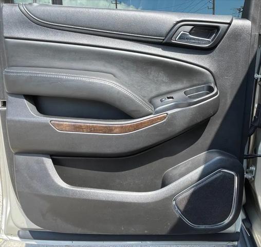 2016 Chevrolet Suburban LT