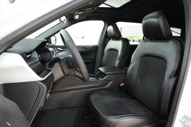 2025 Jeep Grand Cherokee L Altitude X 4x4
