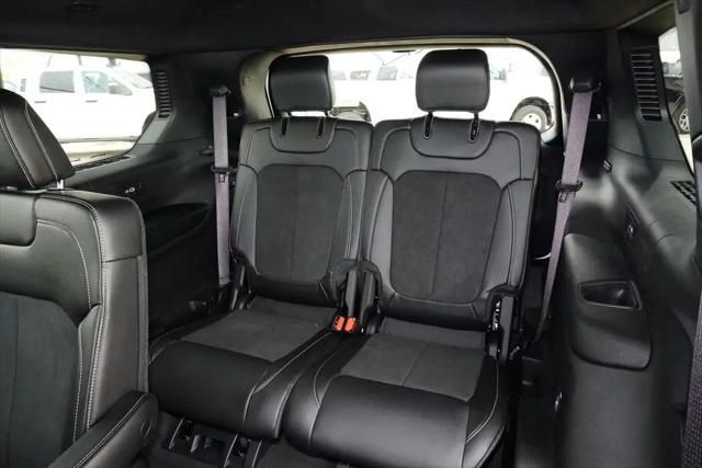 2025 Jeep Grand Cherokee L Altitude X 4x4