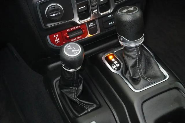 2025 Jeep Wrangler 4-Door Willys 4x4