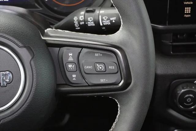 2025 Jeep Wrangler 4-Door Willys 4x4