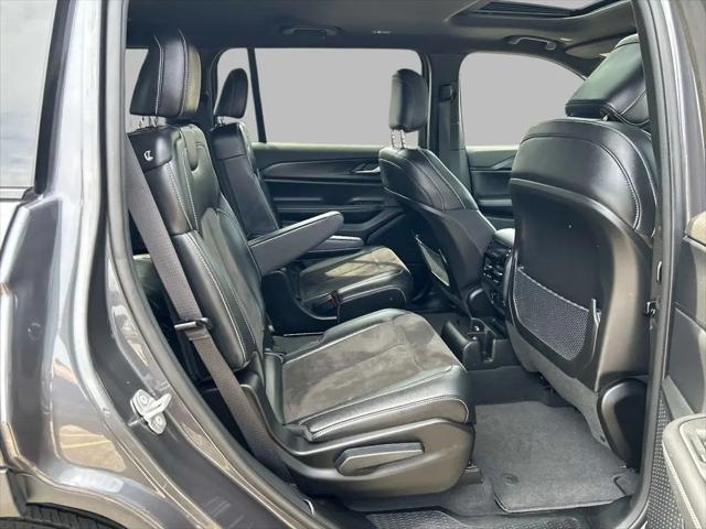 2023 Jeep Grand Cherokee L Altitude 4x4