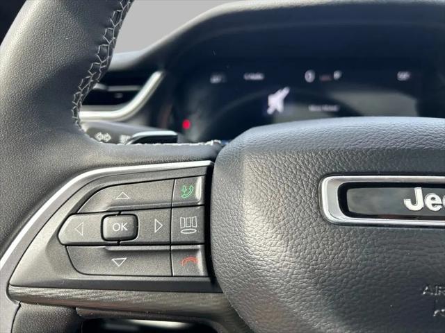 2023 Jeep Grand Cherokee L Altitude 4x4