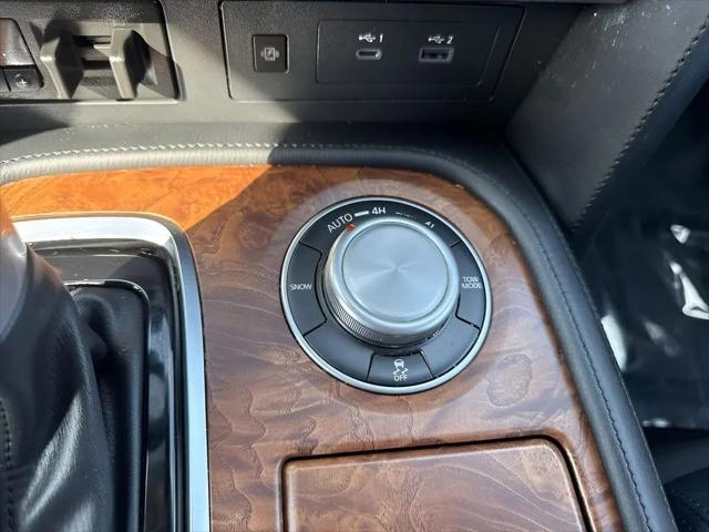 2024 Nissan Armada SL 4WD