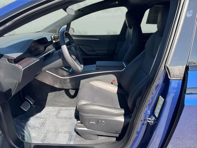 2024 Tesla Model X Long Range