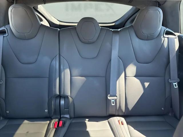 2024 Tesla Model X Long Range