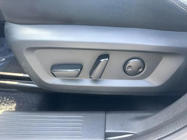 2025 Nissan Rogue SV FWD