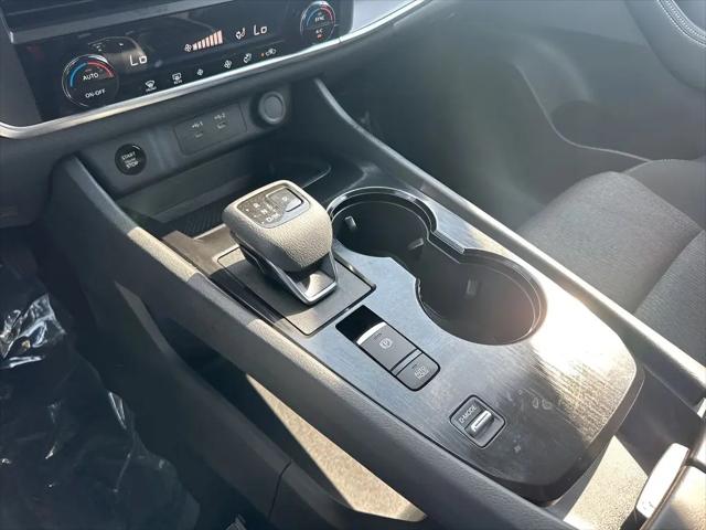 2025 Nissan Rogue SV FWD