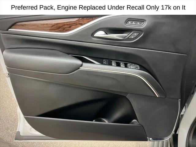 2022 Cadillac Escalade ESV 4WD Sport Platinum