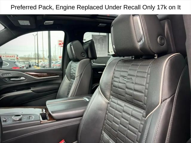 2022 Cadillac Escalade ESV 4WD Sport Platinum