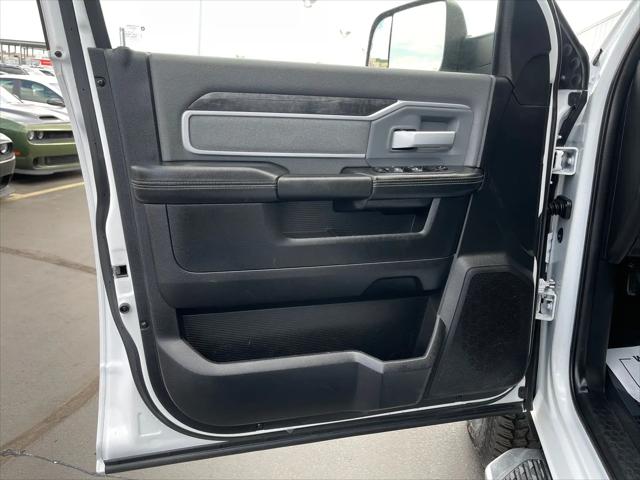 2020 Jeep Ram 2500 Big Horn Crew Cab 4x4 8' Box