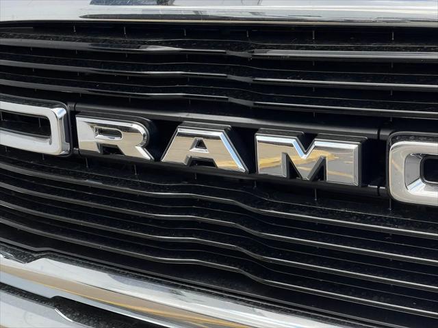 2020 Jeep Ram 2500 Big Horn Crew Cab 4x4 8' Box