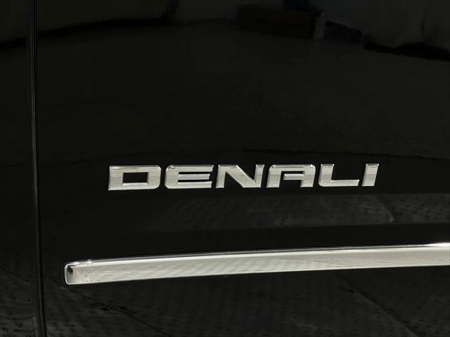 2020 GMC Yukon 4WD Denali
