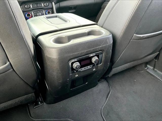 2023 Chevrolet Suburban 4WD Premier