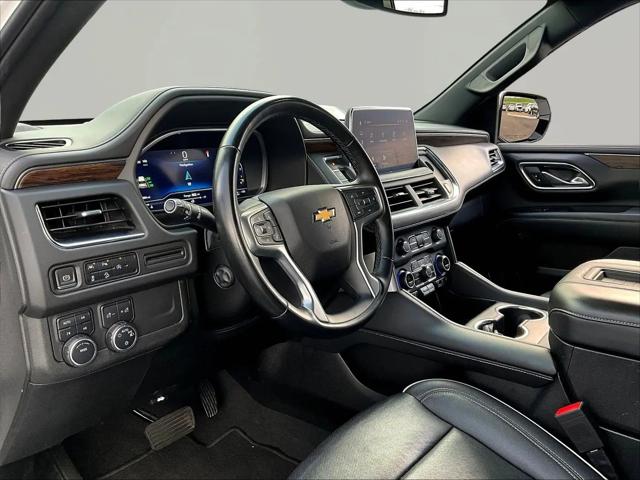 2023 Chevrolet Suburban 4WD Premier