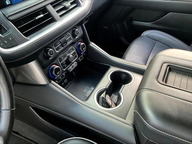 2023 Chevrolet Suburban 4WD Premier