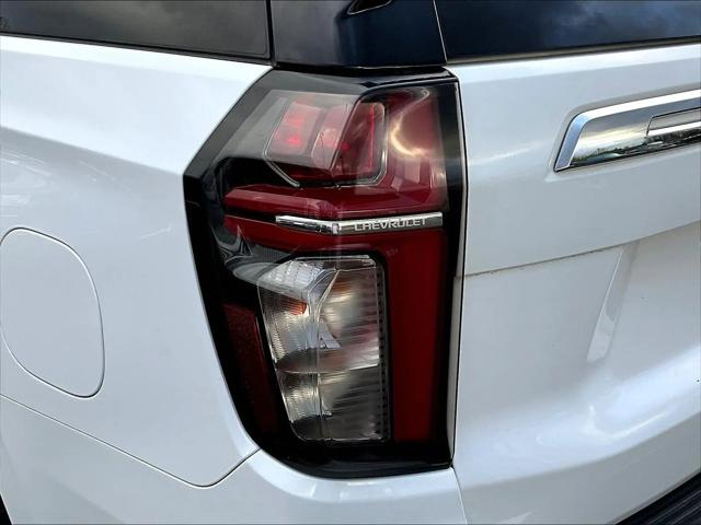 2023 Chevrolet Suburban 4WD Premier