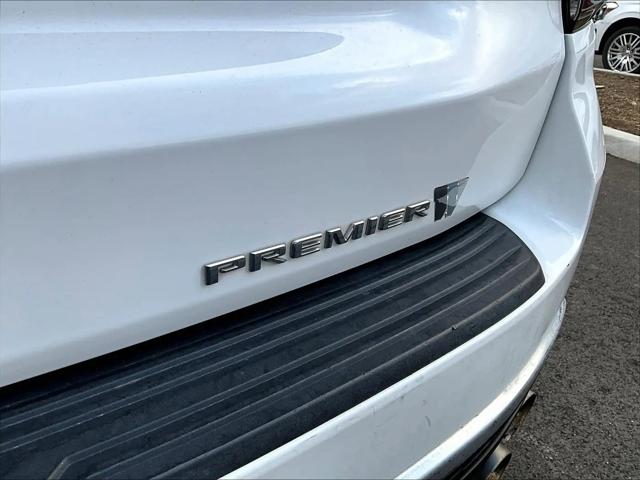 2023 Chevrolet Suburban 4WD Premier