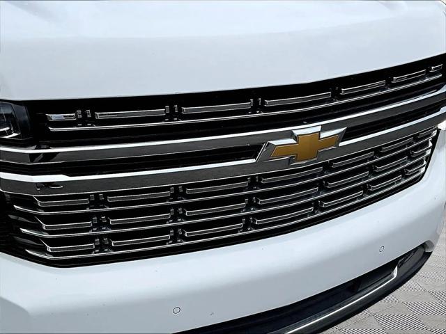 2023 Chevrolet Suburban 4WD Premier